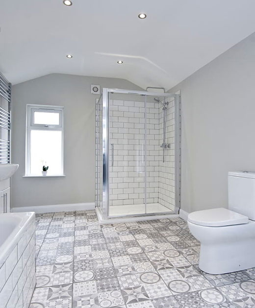 Property to rent in Belfast - bathroom shot